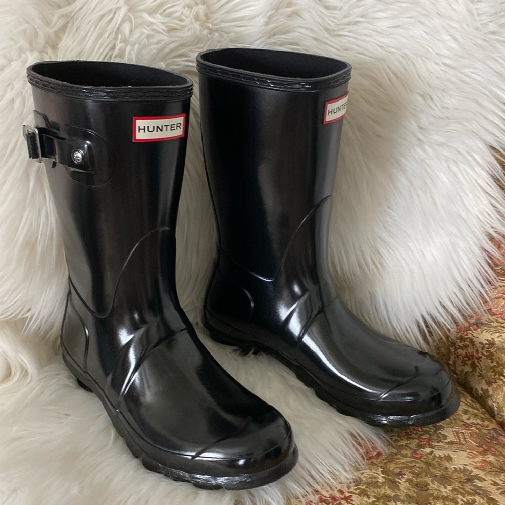 Women’s Black Hunter Short Gloss Boots